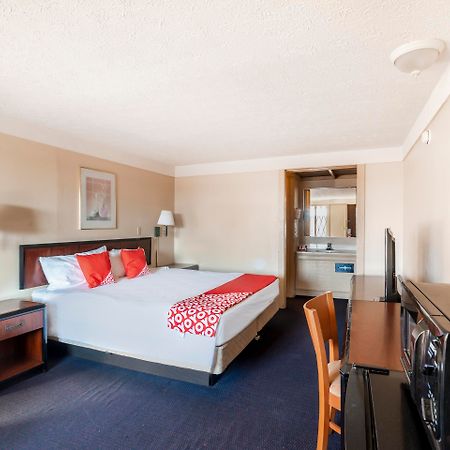 Oyo Hotel Wadsworth Oh I-76 Buitenkant foto