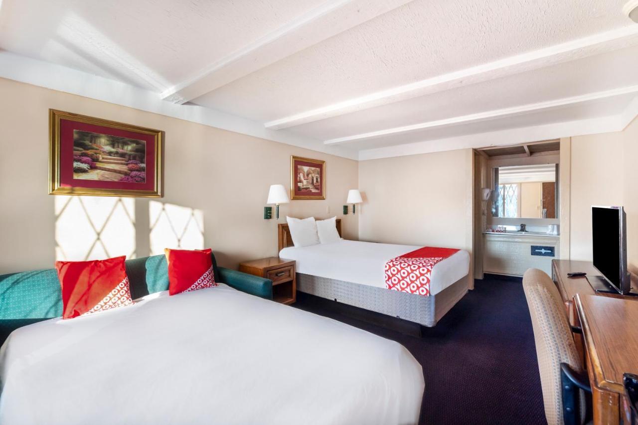 Oyo Hotel Wadsworth Oh I-76 Buitenkant foto